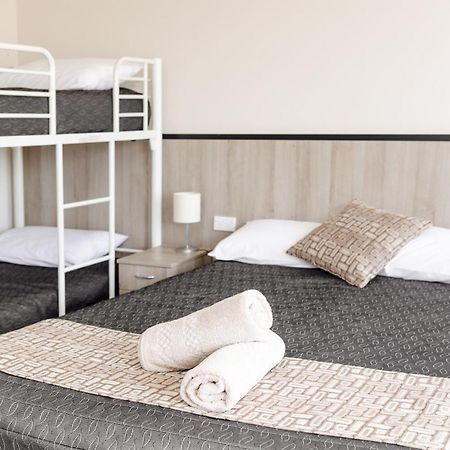 Starline Motor Inn Miles Bagian luar foto